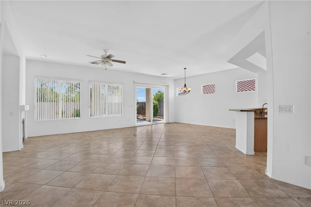 2389 Black River Falls, Henderson, NV 89044