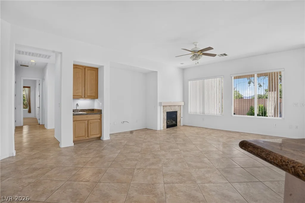 2389 Black River Falls, Henderson, NV 89044