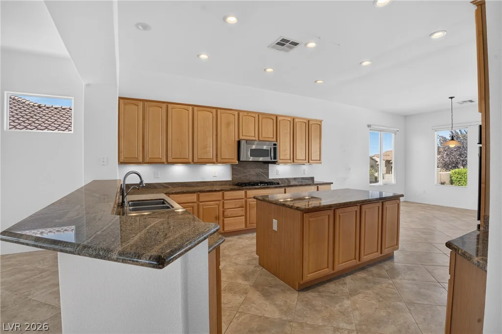 2389 Black River Falls, Henderson, NV 89044
