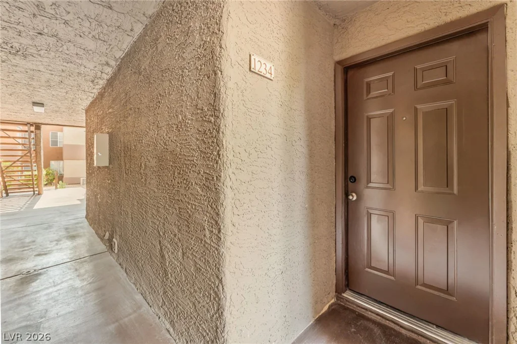 2200 Fort Apache, Las Vegas, NV 89117