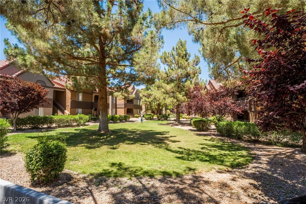 2200 Fort Apache, Las Vegas, NV 89117