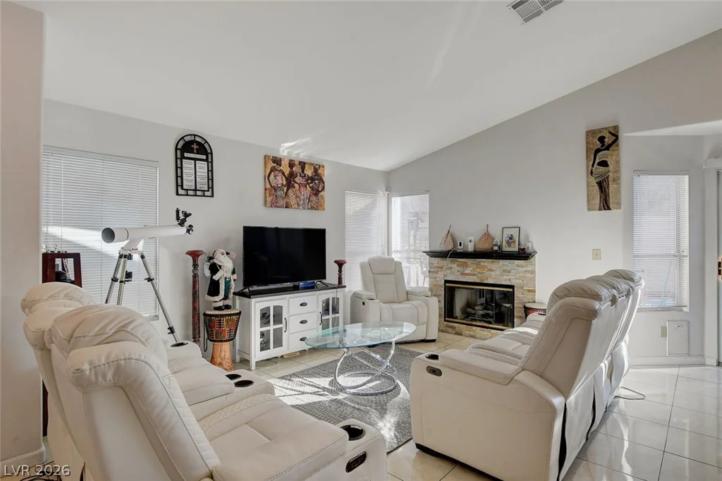 8113 Hercules, Las Vegas, NV 89128