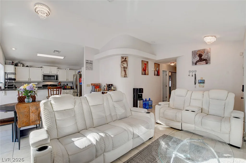 8113 Hercules, Las Vegas, NV 89128