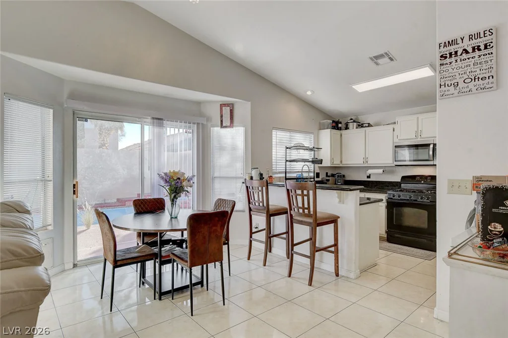 8113 Hercules, Las Vegas, NV 89128