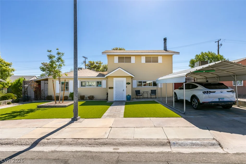 661 Burton, Henderson, NV 89015