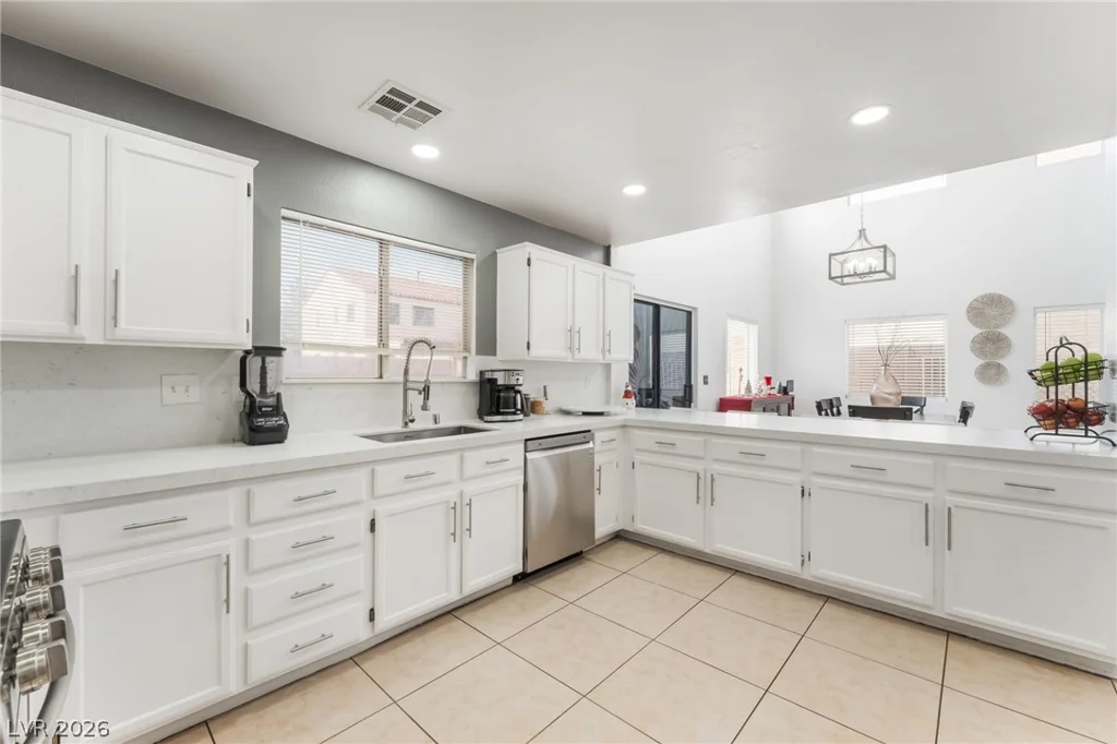 809 Bladensburg, Las Vegas, NV 89110