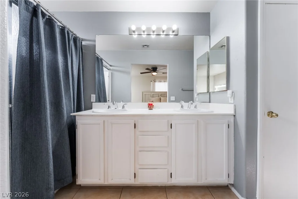 809 Bladensburg, Las Vegas, NV 89110