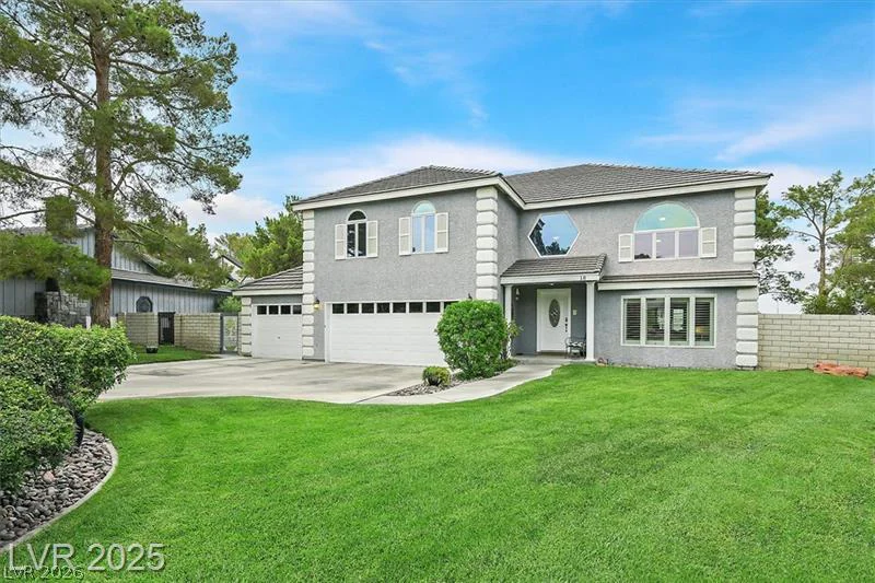 18 Hummingbird, Henderson, NV 89014