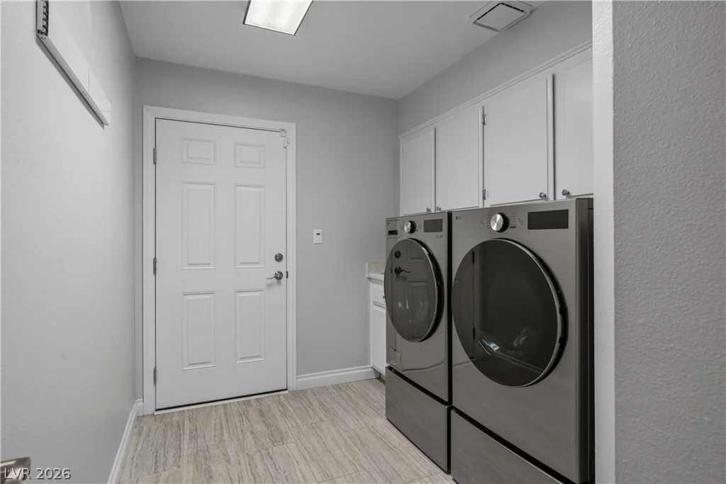 18 Hummingbird, Henderson, NV 89014