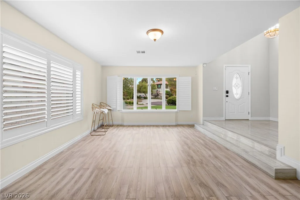 18 Hummingbird, Henderson, NV 89014