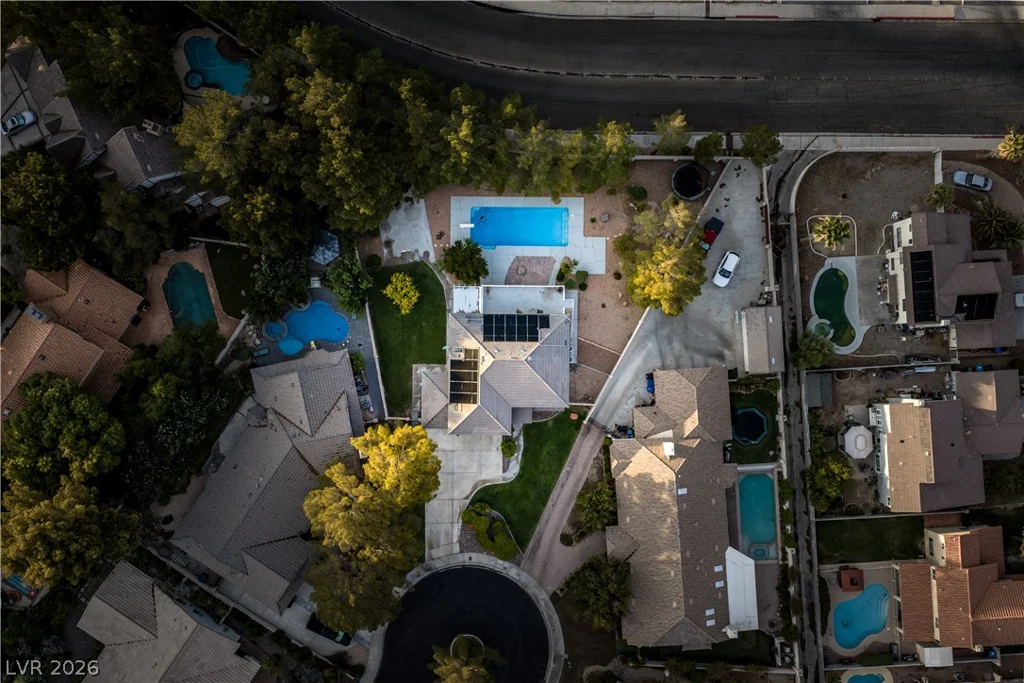 18 Hummingbird, Henderson, NV 89014