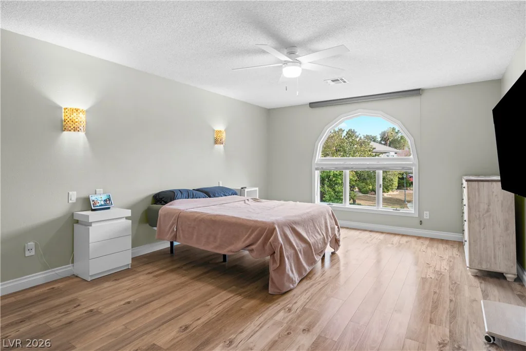 18 Hummingbird, Henderson, NV 89014