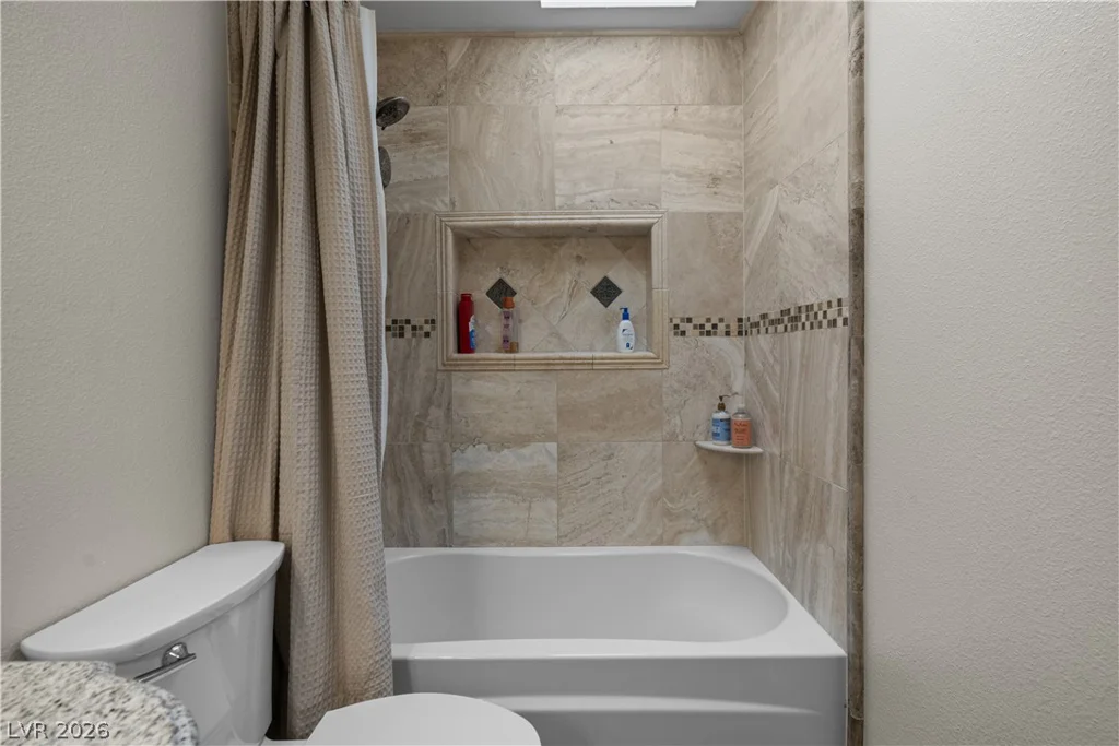 18 Hummingbird, Henderson, NV 89014