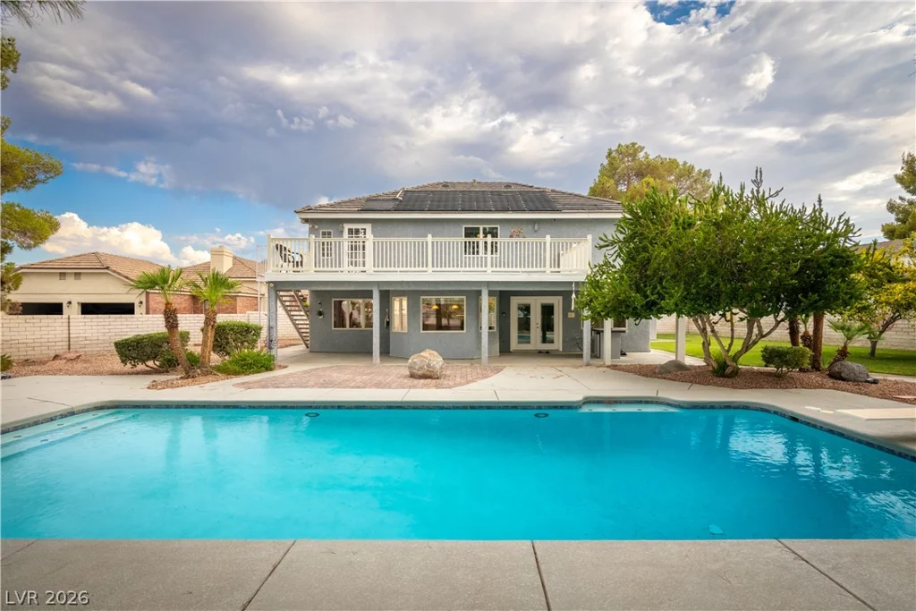 18 Hummingbird, Henderson, NV 89014