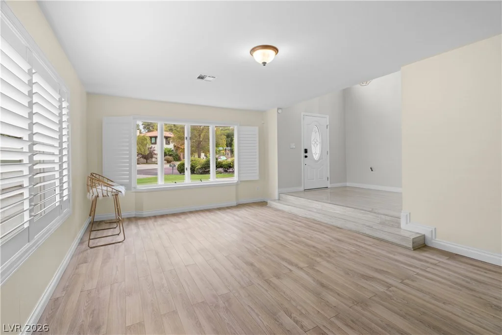18 Hummingbird, Henderson, NV 89014