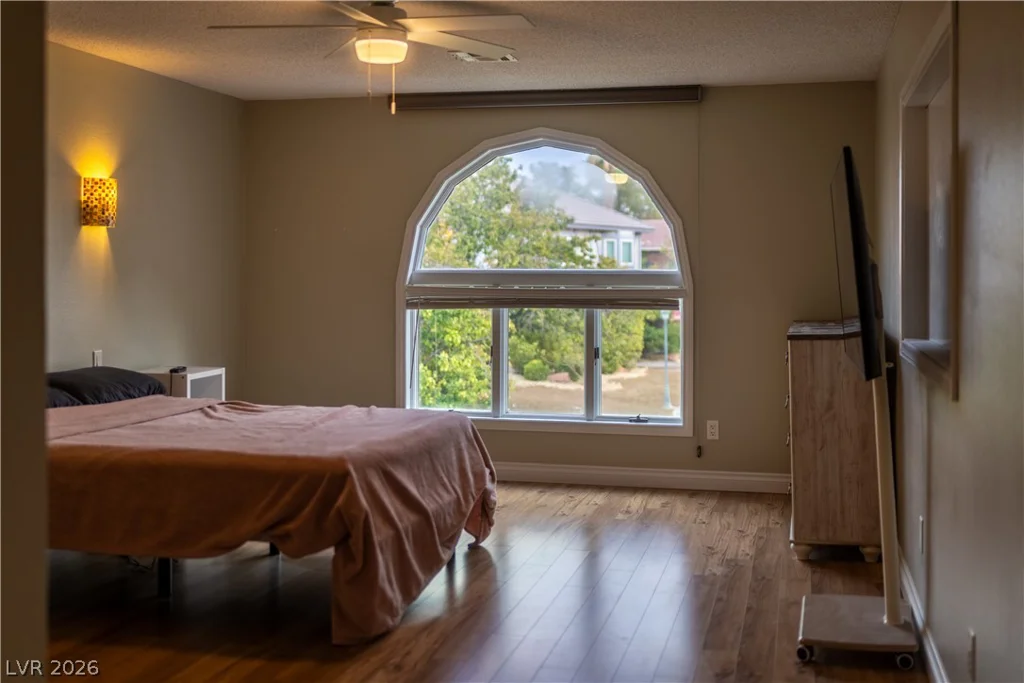 18 Hummingbird, Henderson, NV 89014
