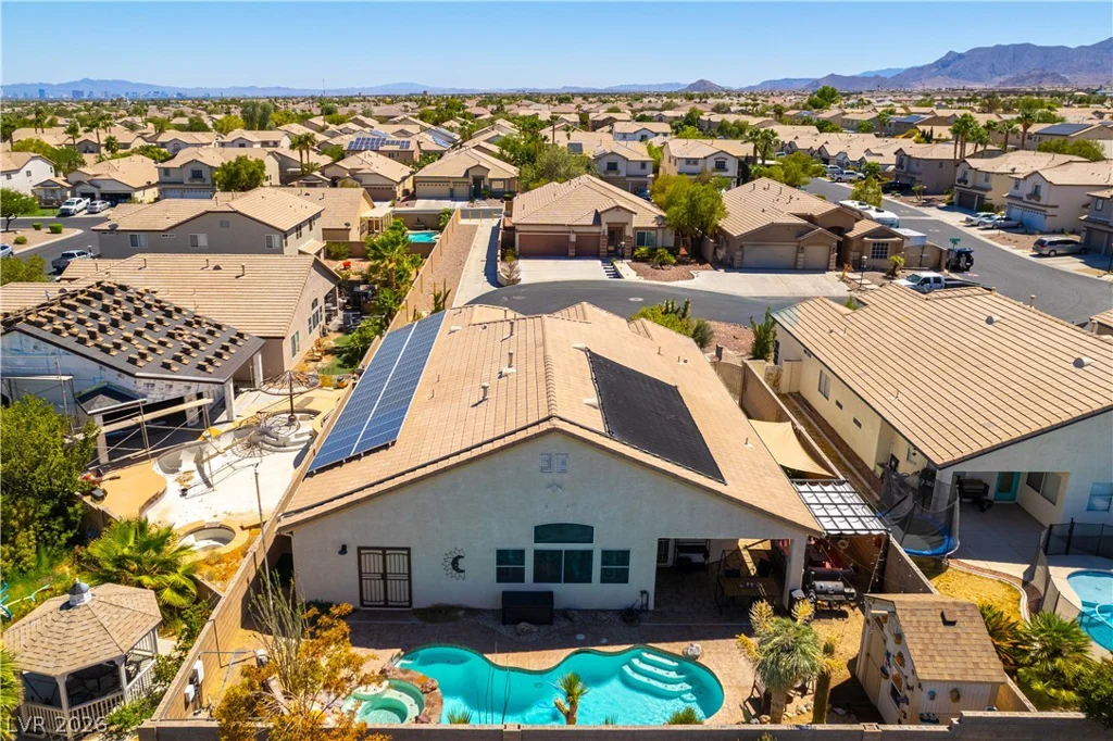 8920 Mannix, Las Vegas, NV 89143