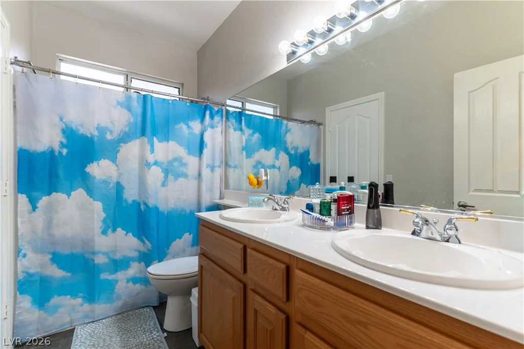 8920 Mannix, Las Vegas, NV 89143
