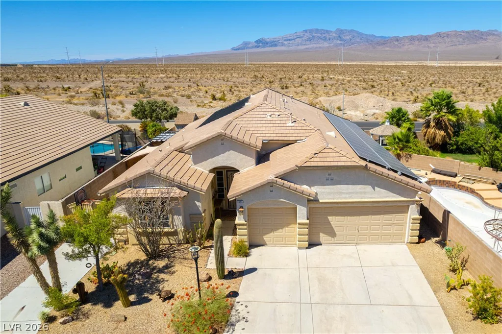 8920 Mannix, Las Vegas, NV 89143