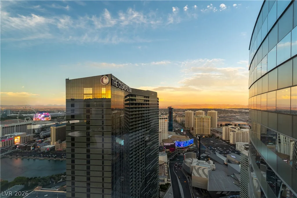 2600 Harmon, Las Vegas, NV 89158