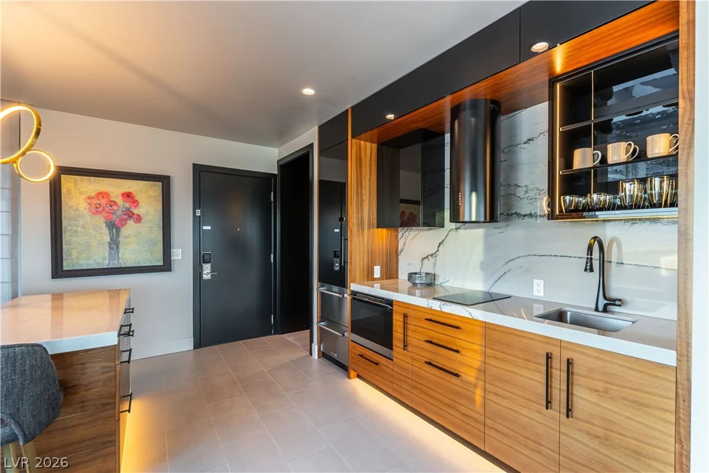 2600 Harmon, Las Vegas, NV 89158