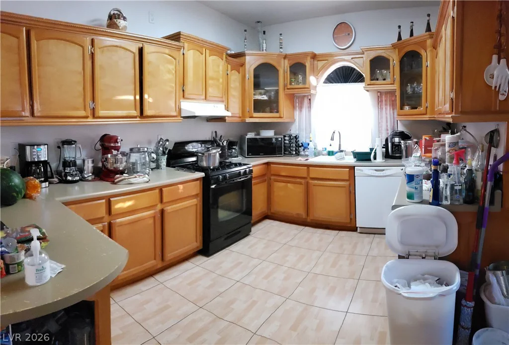 1933 Bearden, Henderson, NV 89011
