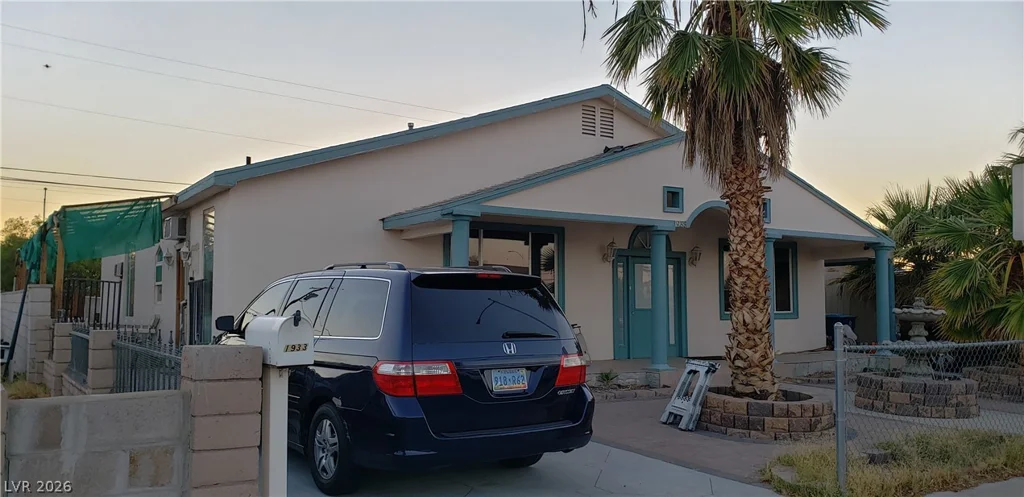 1933 Bearden, Henderson, NV 89011