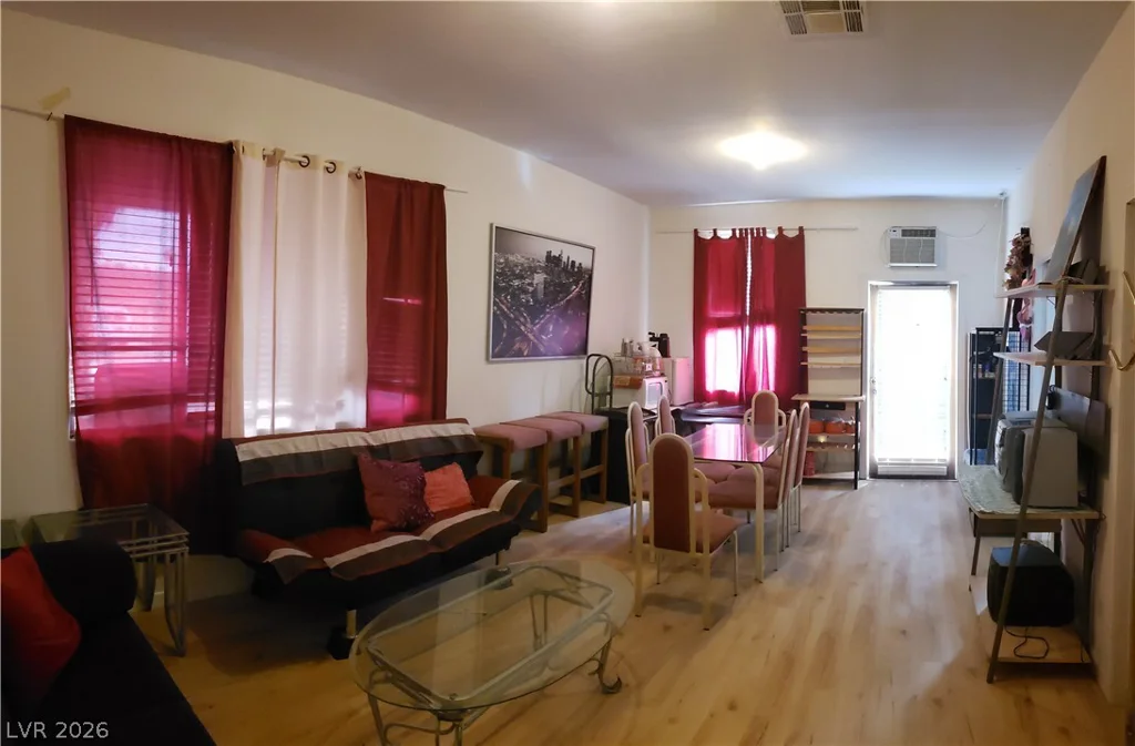 1933 Bearden, Henderson, NV 89011