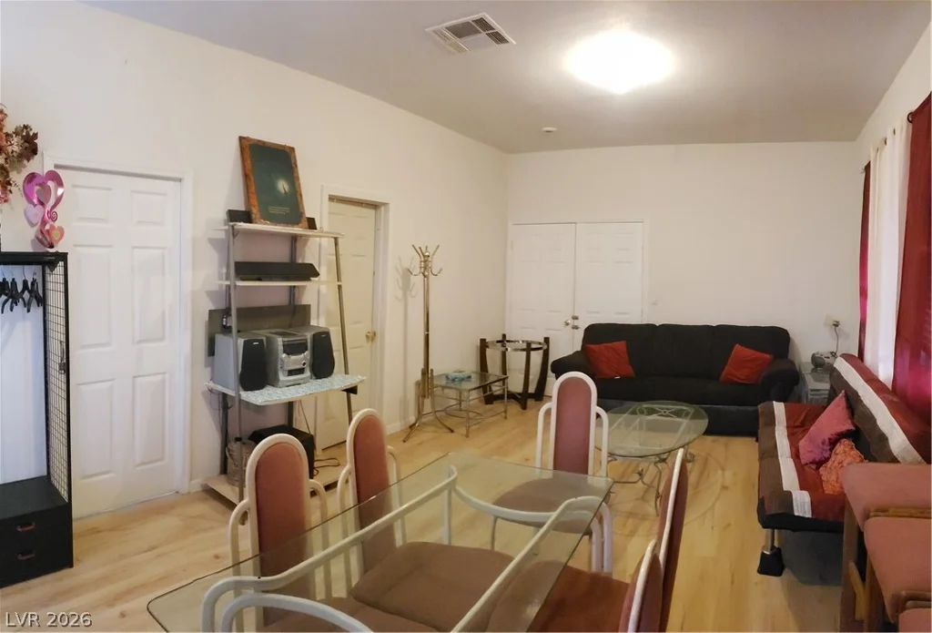 1933 Bearden, Henderson, NV 89011