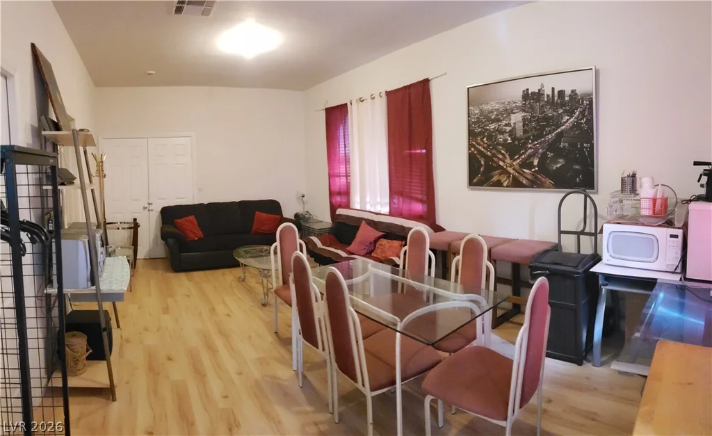 1933 Bearden, Henderson, NV 89011