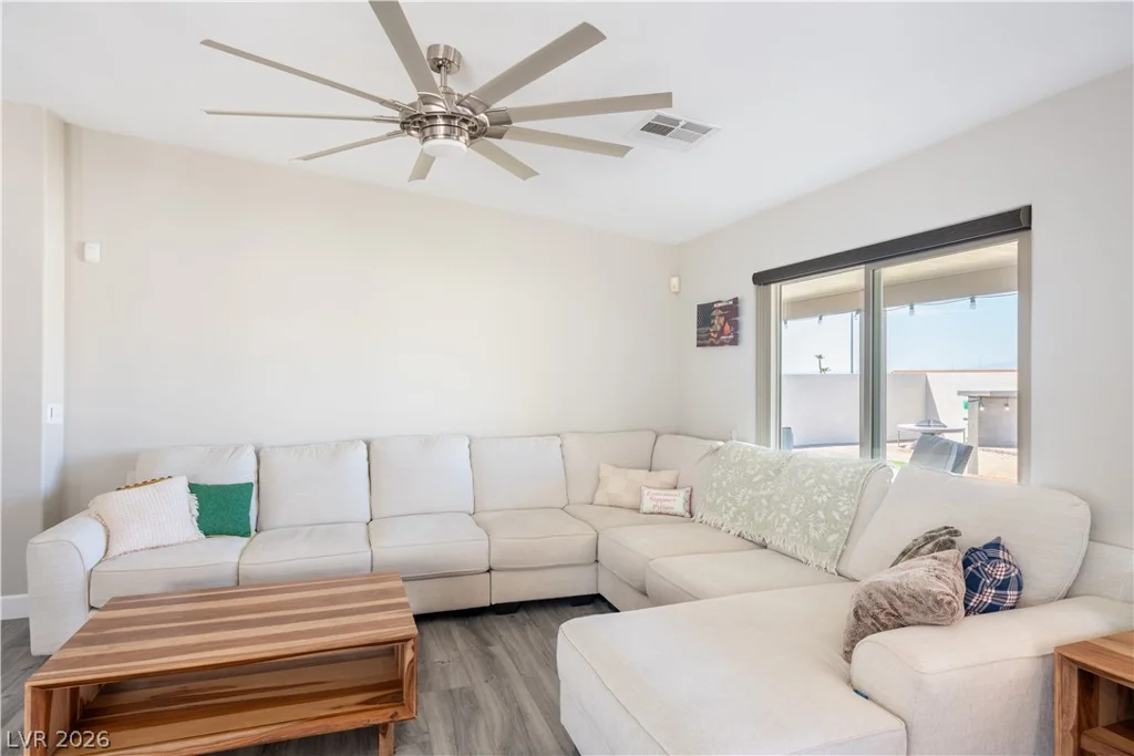 470 Palegold, Henderson, NV 89012