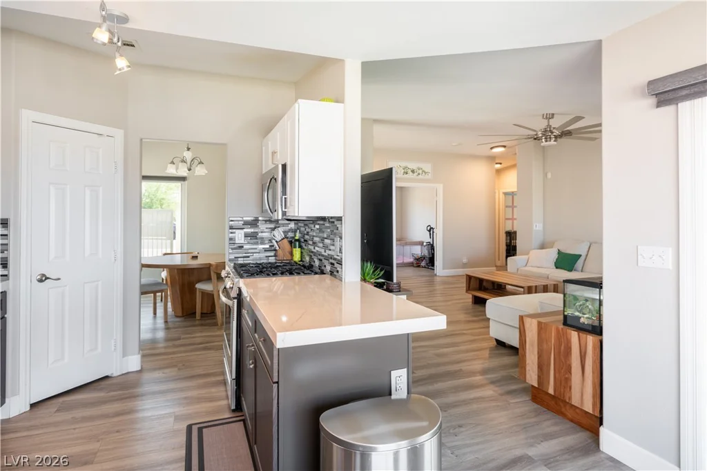 470 Palegold, Henderson, NV 89012