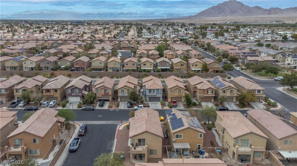 6403 Foxlyn, Las Vegas, NV 89122