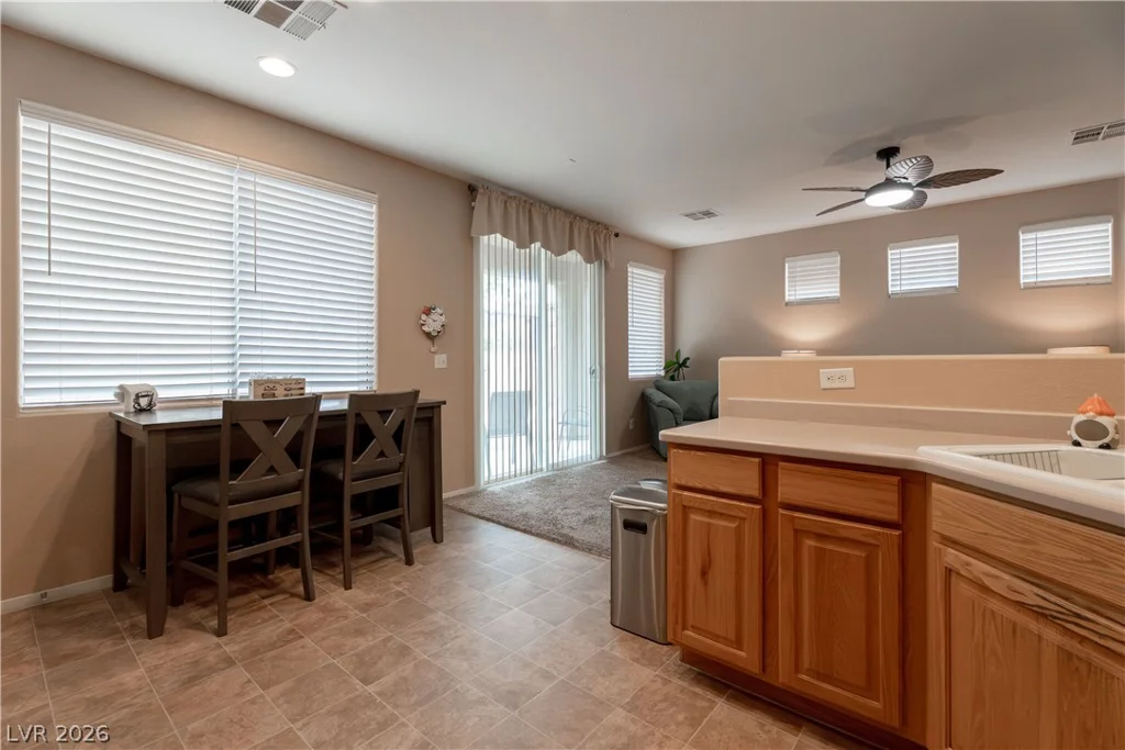 6403 Foxlyn, Las Vegas, NV 89122