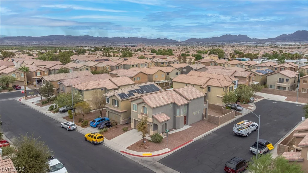 6403 Foxlyn, Las Vegas, NV 89122