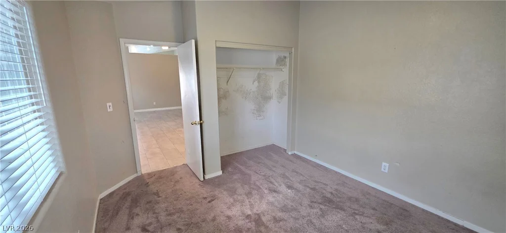3806 Singing Lark, North Las Vegas, NV 89032