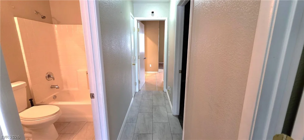 3806 Singing Lark, North Las Vegas, NV 89032