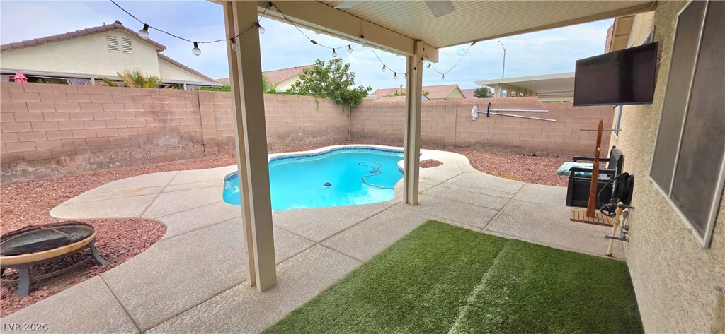 3806 Singing Lark, North Las Vegas, NV 89032