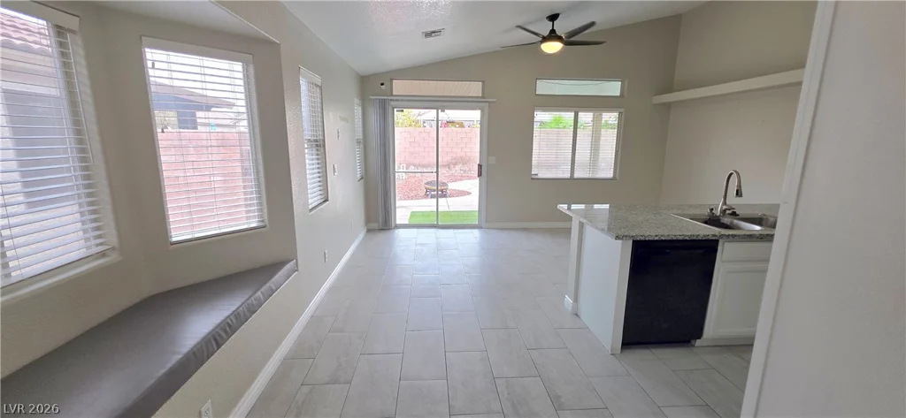 3806 Singing Lark, North Las Vegas, NV 89032