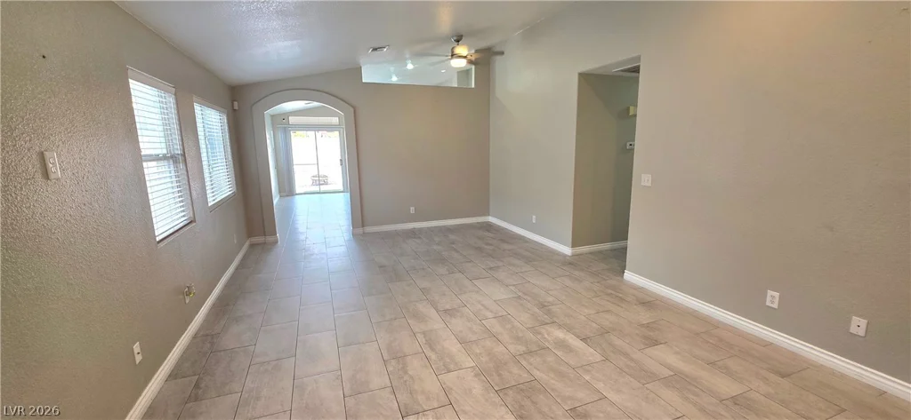 3806 Singing Lark, North Las Vegas, NV 89032