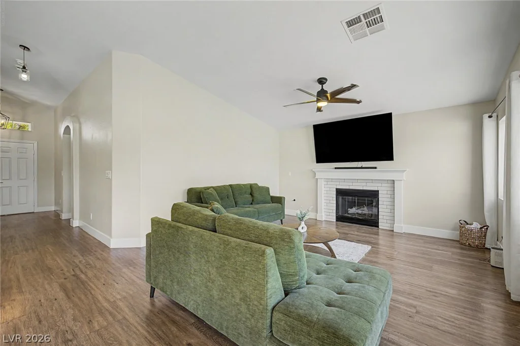 5137 Pebble Rim, North Las Vegas, NV 89081