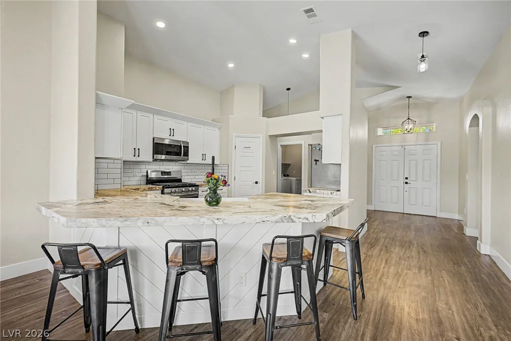 5137 Pebble Rim, North Las Vegas, NV 89081