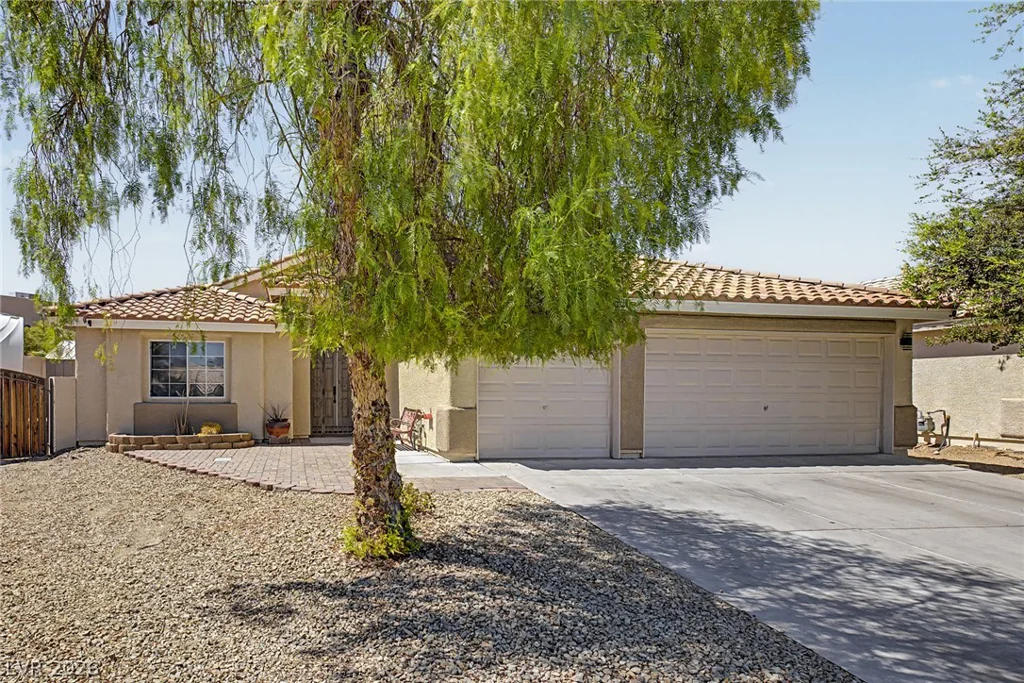 5137 Pebble Rim, North Las Vegas, NV 89081