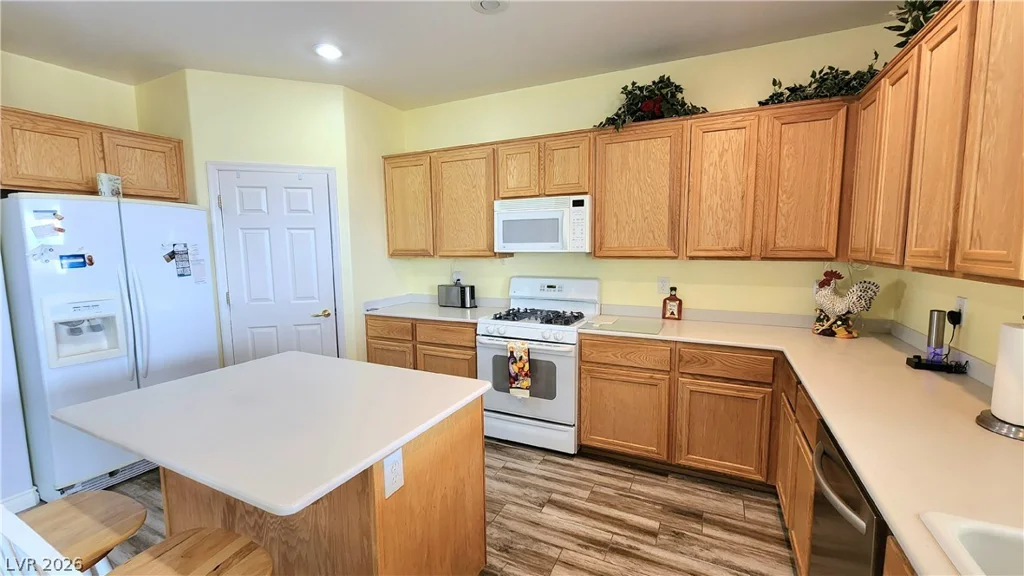 2077 Wildwood Lake, Henderson, NV 89052