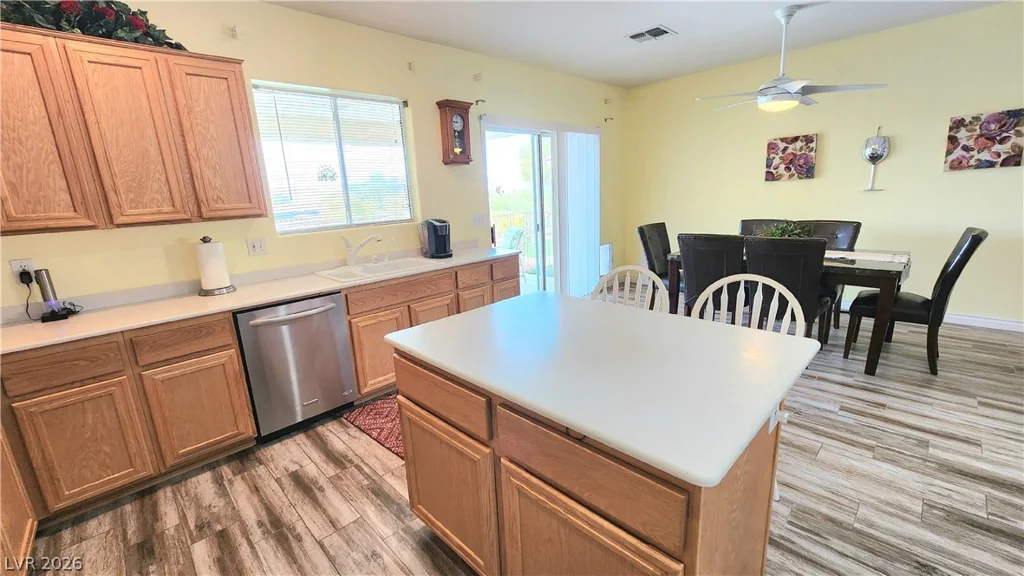 2077 Wildwood Lake, Henderson, NV 89052