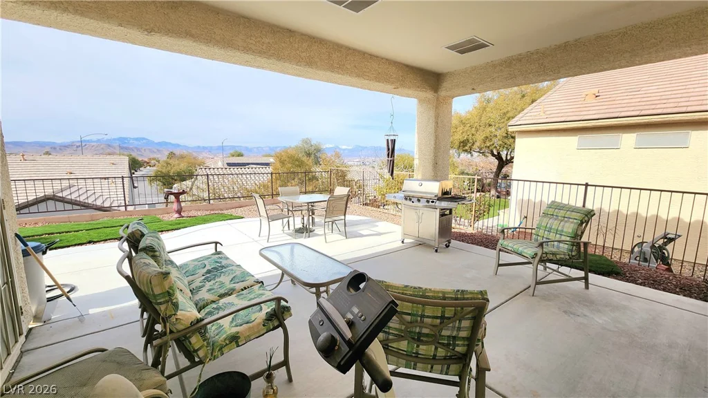 2077 Wildwood Lake, Henderson, NV 89052