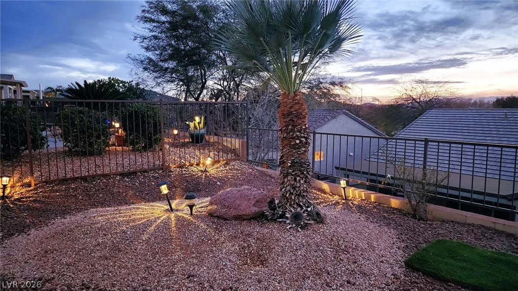 2077 Wildwood Lake, Henderson, NV 89052