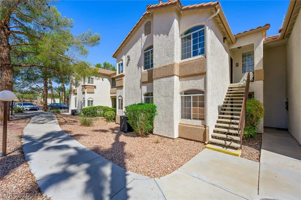1830 Buffalo, Las Vegas, NV 89128