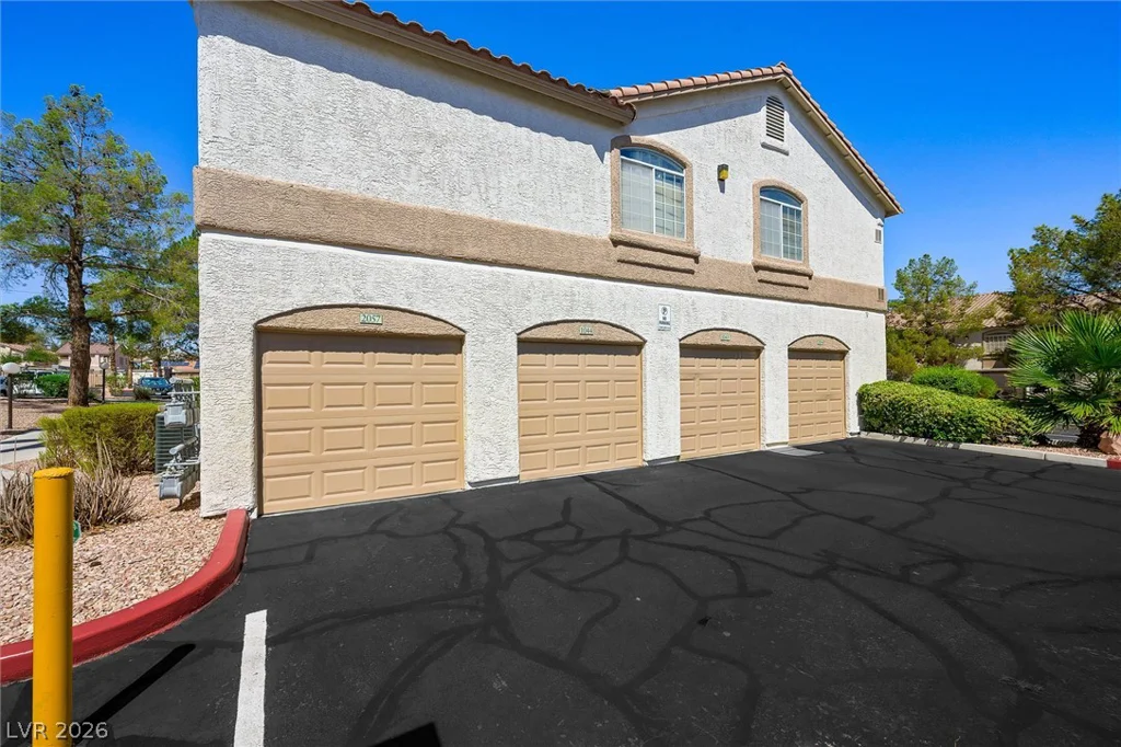 1830 Buffalo, Las Vegas, NV 89128