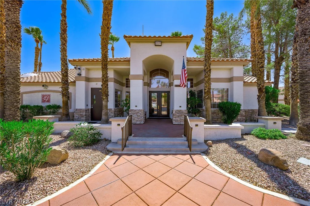 1830 Buffalo, Las Vegas, NV 89128